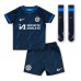 Billige Chelsea Benoit Badiashile #5 Børnetøj Udebanetrøje til baby 2023-24 Kortærmet (+ korte bukser)